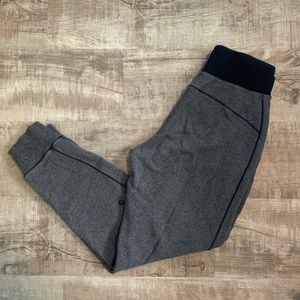 Lulu Lemon sweatpants Joggers